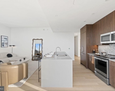 210 S 12th Street - Photo Thumbnail 20