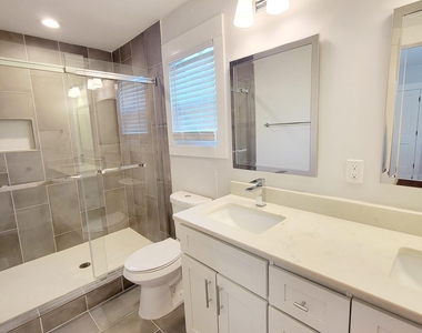 805 Coleman Street - Photo Thumbnail 18