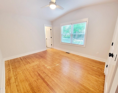 805 Coleman Street - Photo Thumbnail 12