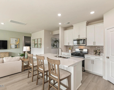 407 White Birch Lane - Photo Thumbnail 3