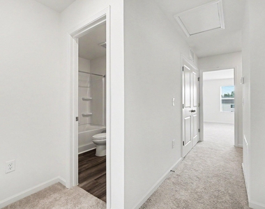 131 S Meyers Court - Photo Thumbnail 19