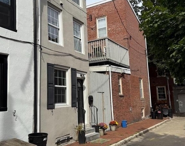 408 S Alder Street - Photo Thumbnail 12
