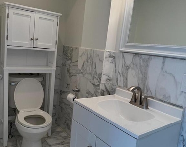 408 S Alder Street - Photo Thumbnail 11