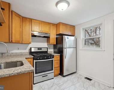 3079 Tulip Street - Photo Thumbnail 5