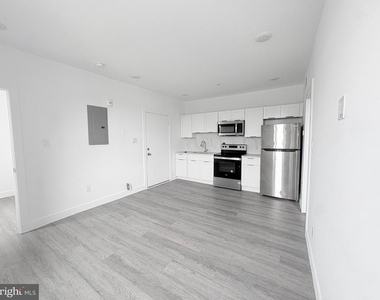 5164 Ridge Avenue - Photo Thumbnail 14