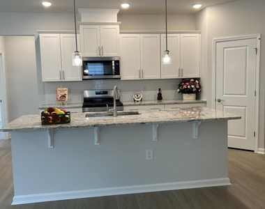 781 Denburn Place - Photo Thumbnail 7