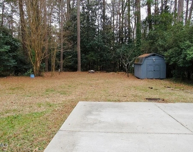 209 Carbonton Road - Photo Thumbnail 15