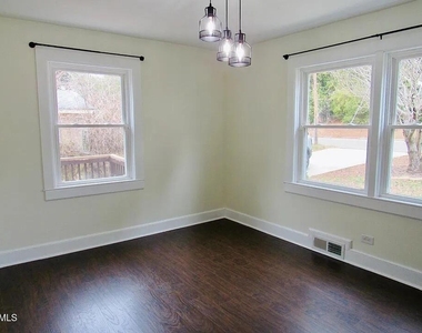 209 Carbonton Road - Photo Thumbnail 3
