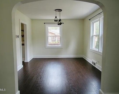 209 Carbonton Road - Photo Thumbnail 2