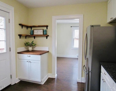 209 Carbonton Road - Photo Thumbnail 6