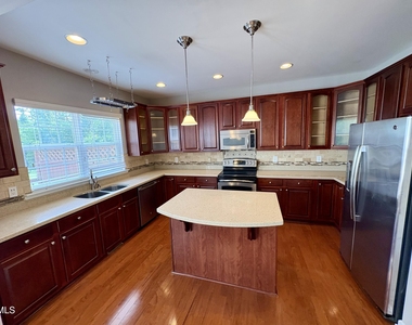 2705 Laurel Cherry Street - Photo Thumbnail 1