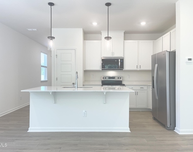 1128 Goldenshrub Street - Photo Thumbnail 4