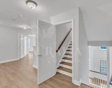 9301 Perini Court - Photo Thumbnail 34