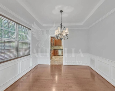 9301 Perini Court - Photo Thumbnail 9