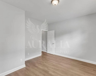9301 Perini Court - Photo Thumbnail 31