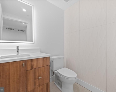 650 Montgomery Avenue - Photo Thumbnail 12