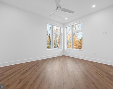 650 Montgomery Avenue - Photo Thumbnail 29