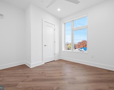 650 Montgomery Avenue - Photo Thumbnail 27