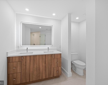 650 Montgomery Avenue - Photo Thumbnail 34