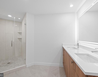 650 Montgomery Avenue - Photo Thumbnail 33