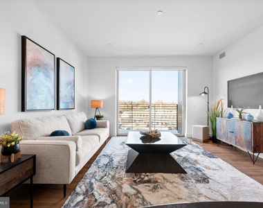 650 Montgomery Avenue - Photo Thumbnail 27