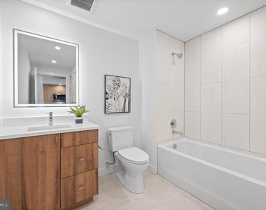 650 Montgomery Avenue - Photo Thumbnail 12