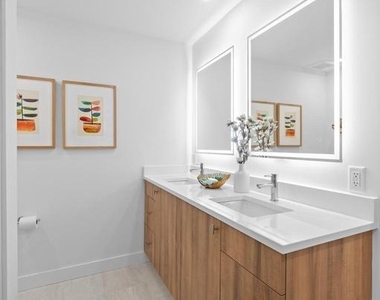 650 Montgomery Avenue - Photo Thumbnail 22