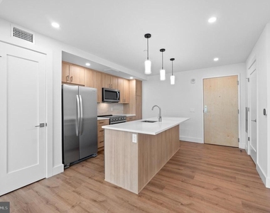 650 Montgomery Avenue - Photo Thumbnail 11