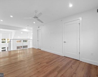 650 Montgomery Avenue - Photo Thumbnail 25