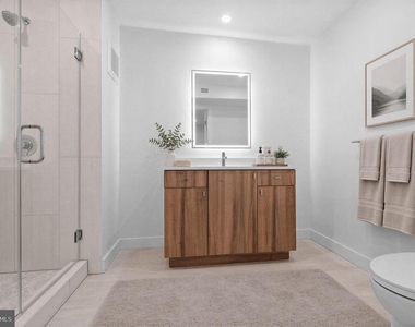 650 Montgomery Avenue - Photo Thumbnail 8