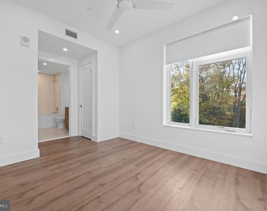 650 Montgomery Avenue - Photo Thumbnail 8