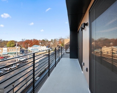 650 Montgomery Avenue - Photo Thumbnail 11
