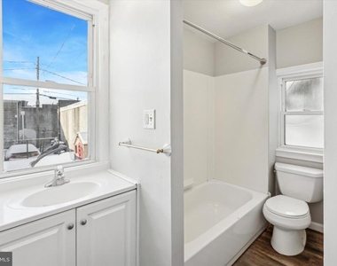 326 E Airy Street - Photo Thumbnail 9