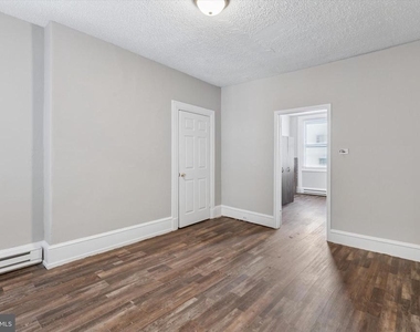 326 E Airy Street - Photo Thumbnail 7