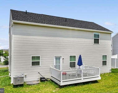 310 Creekside Drive - Photo Thumbnail 34
