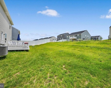 310 Creekside Drive - Photo Thumbnail 32