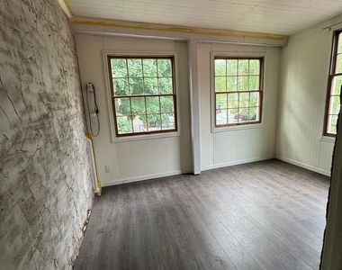 234 S Ann Street - Photo Thumbnail 17