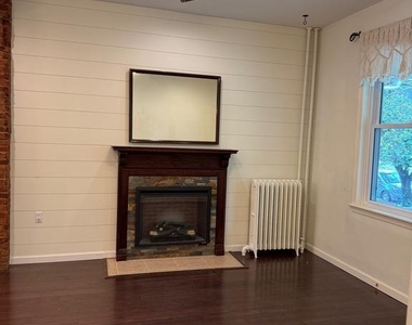 234 S Ann Street - Photo Thumbnail 4