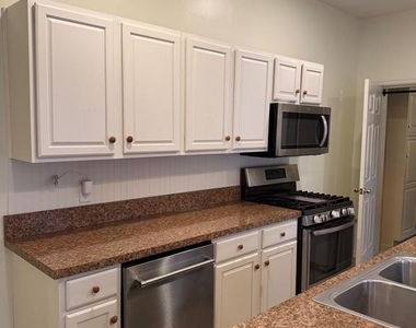 234 S Ann Street - Photo Thumbnail 7