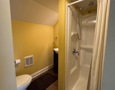234 S Ann Street - Photo Thumbnail 18