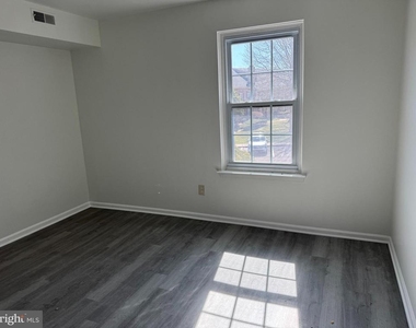 632 Palmer Lane - Photo Thumbnail 11