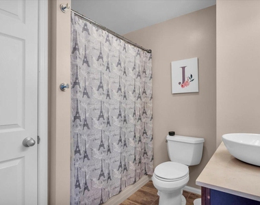 211 Harbourtown Boulevard - Photo Thumbnail 18