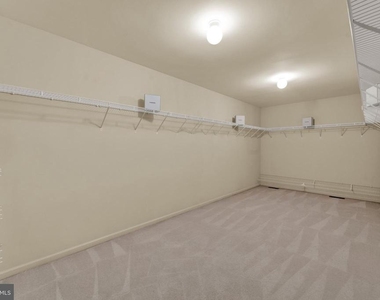 19 Meadowlark Drive - Photo Thumbnail 40