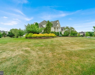 19 Meadowlark Drive - Photo Thumbnail 63