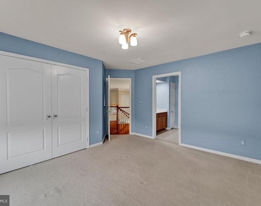 19 Meadowlark Drive - Photo Thumbnail 41