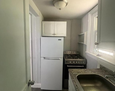 13 Christoph Avenue - Photo Thumbnail 4