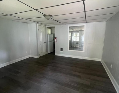 13 Christoph Avenue - Photo Thumbnail 2