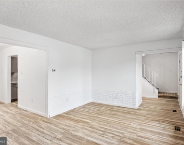 68 Arbor Meadow Drive - Photo Thumbnail 6