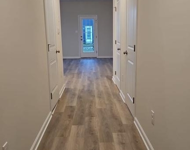 12 Eleanor Lane - Photo Thumbnail 24