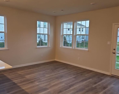12 Eleanor Lane - Photo Thumbnail 26